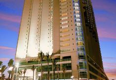 อื่นๆ 2 999 Royal Suites & Towers