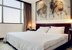 Others 3 Universal House Grand Romance Hotel