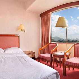 Universal 1, Hotel Xiufeng Sub-district Office Central Square Community Workstation