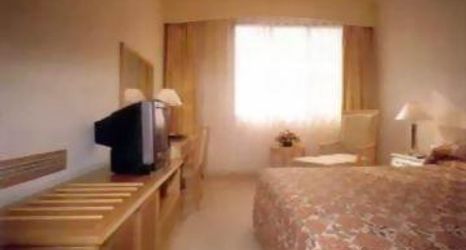 Others 2 Zhongshan Plaza