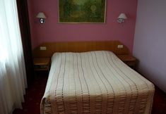 Lain-lain 5 Hotel Orient