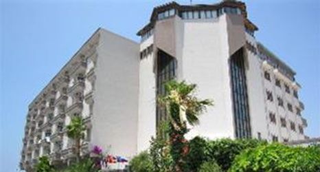 Others 2 Akropol Resort (Halal Concept)