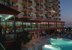 Others 6 Akropol Resort (Halal Concept)