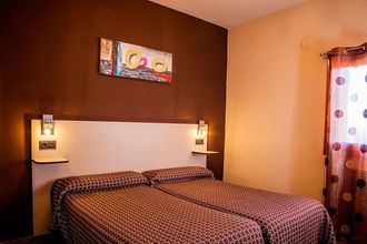 Lain-lain 4 Pension Ametzagana