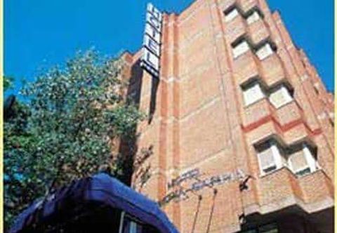 その他 Hesperia Sarria