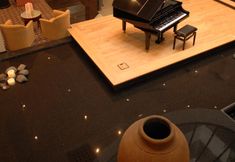 Others 6 Royal Savoy