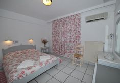 Lainnya 7 King Thiras Hotel