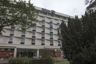 Exterior 4 Hilton Paris Orly Airport