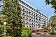 Luar Bangunan Hilton Paris Orly Airport