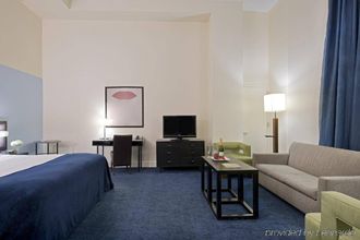 Others 4 Dylan Hotel Nyc