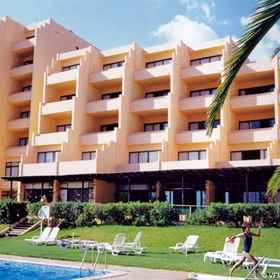 アクア メイア プレイヤ 1, バタタ ビーチホテル