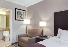 기타 5 Days Inn by Wyndham Jamaica / JFK Airport