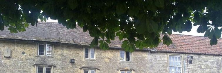 その他 Cross Hands Hotel