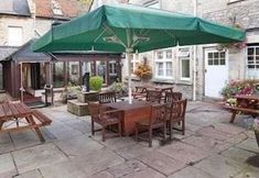 기타 7 Cross Hands Hotel