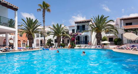 Others 2 Hotel Oasis Park