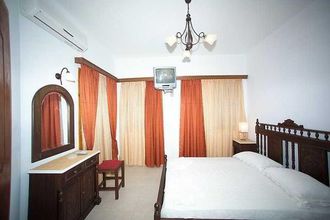 Others 4 Kelenis Apartments