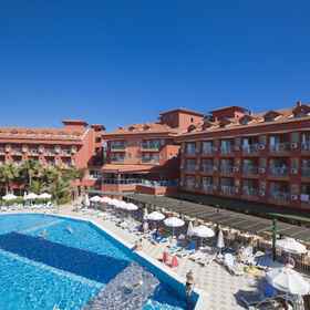 Club Side Coast1 , 飯店马纳夫加特区