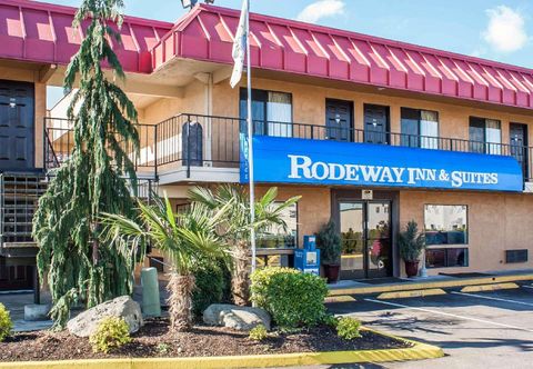 Others Rodeway Inn & Suites