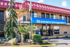 Others Rodeway Inn & Suites