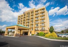 Others 2 Vista Suites Pigeon Forge SureStay Collection BW