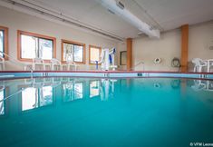 Others 4 Vista Suites Pigeon Forge SureStay Collection BW