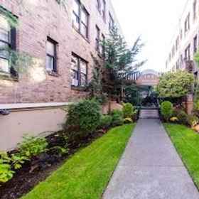 Inn At Queen Anne 1, 酒店 金郡