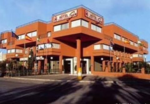 อื่นๆ Triunfo Granada Sur