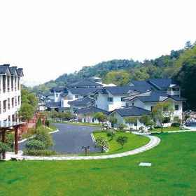Hai Hua Man Long Resort 1, Hotel Le Meridien Binjiang Shirong