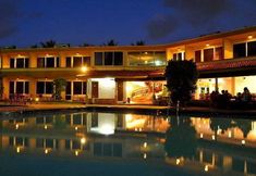 其他 3 Palm Village