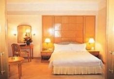 Others 3 Yicheng Business