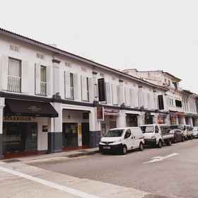 アンバサダーホテル 1, ブギス キューブホテル