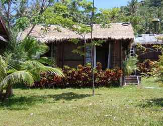 Exterior 2 Tropical Garden Lounge Hotel & Resort