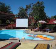 Swimming Pool 7 Tropical Garden Lounge Hotel & Resort