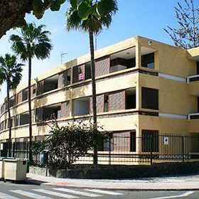 เอล ซิสเน 1, โรงแรม & ที่พัก San Bartolome de Tirajana