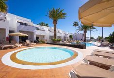 Others 7 Club Flamingo