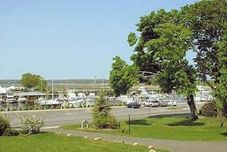 其他 Three Village Inn Stony Brook