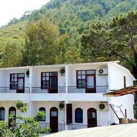 Atici Hotel1 , 飯店库姆卢贾