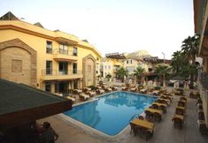 其他 7 Grand Lukullus Hotel