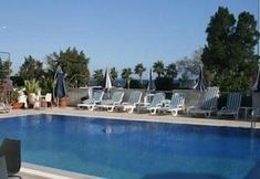 Lain-lain 7 Perlamare Hotel