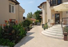 Lain-lain 2 Binlik Hotel