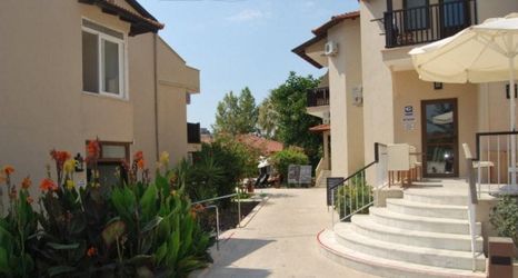 Lain-lain 2 Binlik Hotel