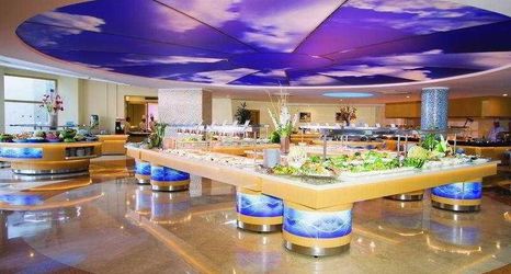 Khác 2 Blue Waters Club