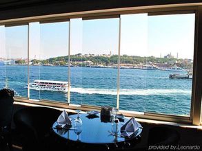 Others 4 Hettie Hotel