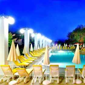 Club Aqua Plaza1 , 飯店马纳夫加特区