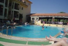 Others 3 Club Daystar