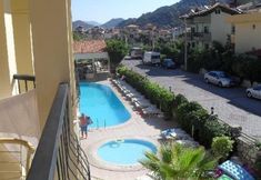 Others 6 Club Daystar