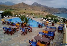 Others 5 Damnoni Bay