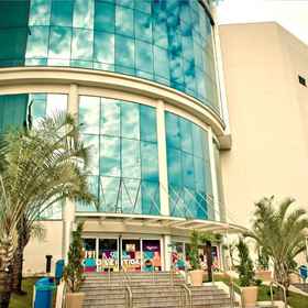 A1 Hotel1 , 飯店坦克雷多·内维斯大桥