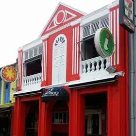 Inncrowd Backpackers 2 1, โรงแรม & ที่พัก Bugis Cube