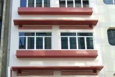 อื่นๆ Summer Tavern